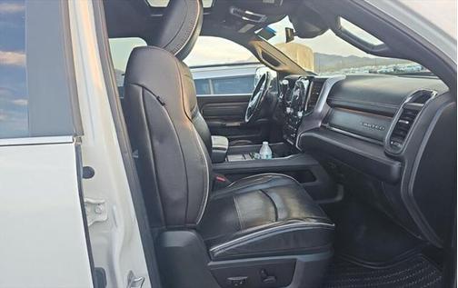2019 RAM 2500 Limited Mega Cab 4x4 6'4' Box