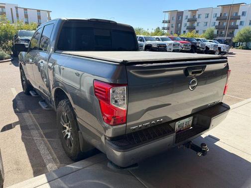 2021 Nissan Titan SV