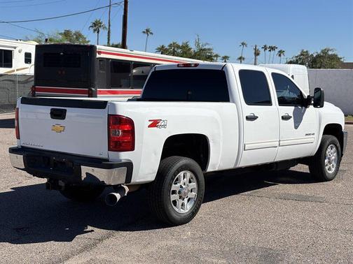 2011 Chevrolet Silverado 3500 LT