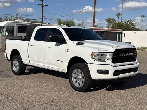 2019 RAM 2500 Big Horn Crew Cab 4x4 6'4' Box