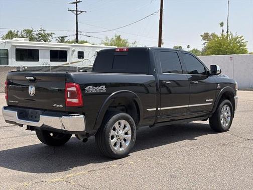 2022 RAM 2500 Limited Crew Cab 4x4 6'4' Box