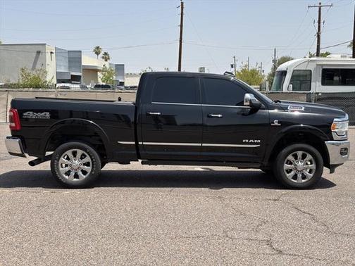 2022 RAM 2500 Limited Crew Cab 4x4 6'4' Box