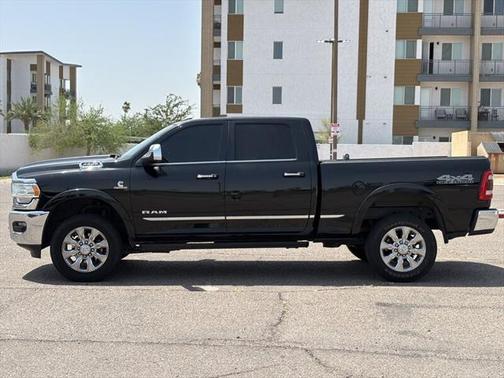 2022 RAM 2500 Limited Crew Cab 4x4 6'4' Box