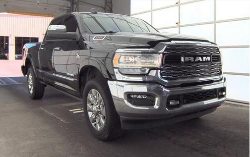 2022 RAM 2500 Limited Crew Cab 4x4 6'4' Box