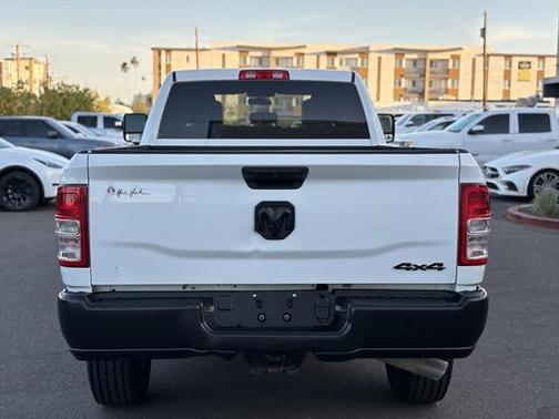 2023 RAM 3500 Tradesman Crew Cab 4x4 8' Box
