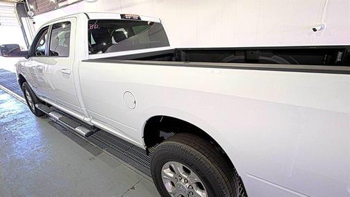2020 RAM 3500 Big Horn Crew Cab 4x4 8' Box