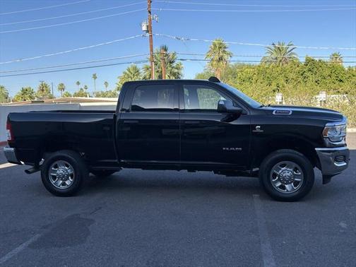 2022 RAM 2500 Big Horn Crew Cab 4x4 6'4' Box