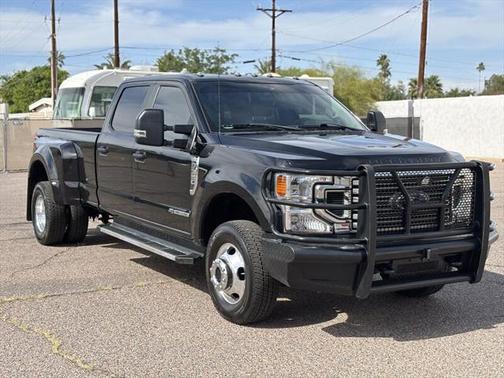 2022 Ford F-350 Lariat