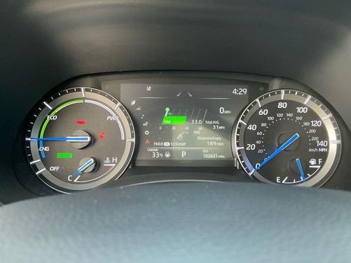 2021 Toyota Highlander Hybrid Platinum