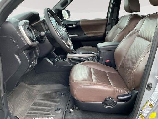 2017 Toyota Tacoma Limited