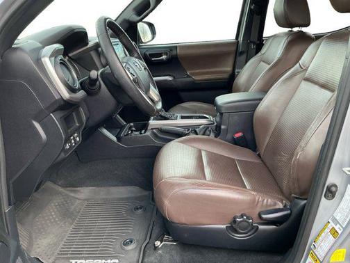 2017 Toyota Tacoma Limited