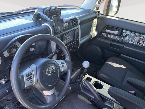 2013 Toyota FJ Cruiser Base