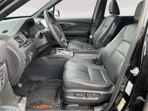 2023 Honda Passport AWD TrailSport