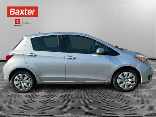 2012 Toyota Yaris LE