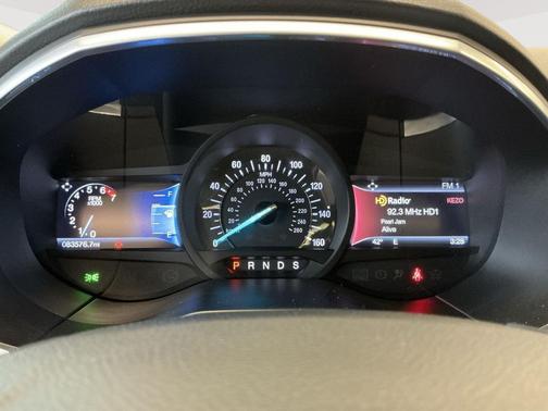 WHITE PLATINUM MET TRI-COAT 2017 Ford Edge Titanium