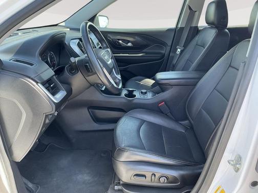 Summit White 2021 GMC Terrain SLT