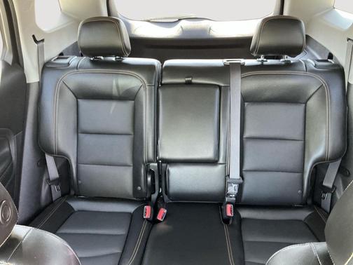 Summit White 2021 GMC Terrain SLT