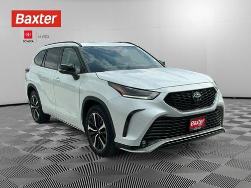 2022 Toyota Highlander XSE