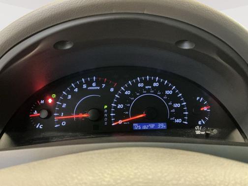 2010 Toyota Camry LE