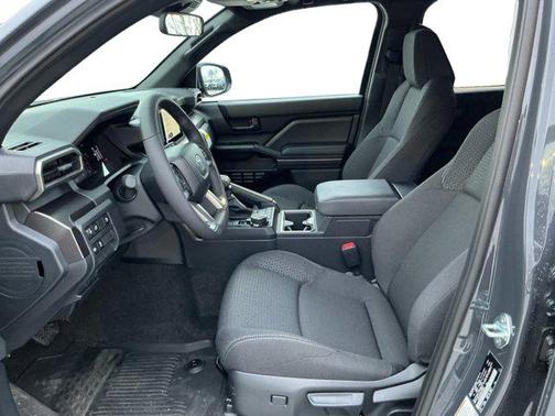 2025 Toyota 4Runner SR5 Premium