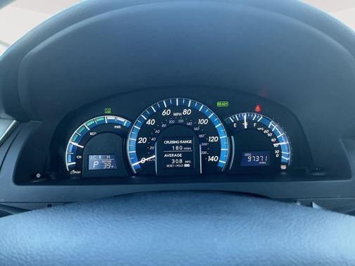 2012 Toyota Camry Hybrid XLE