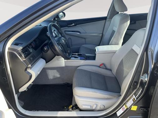 2012 Toyota Camry Hybrid XLE