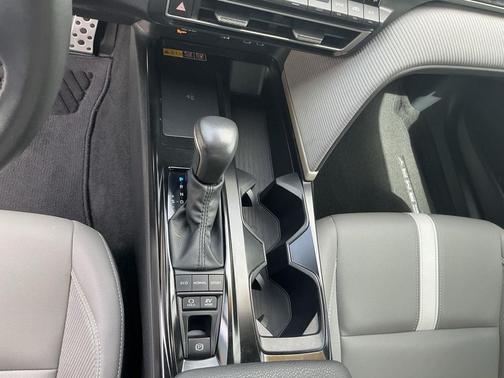 Underground 2025 Toyota Camry SE