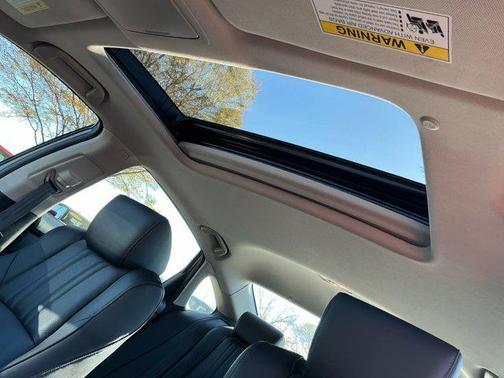 2022 Honda Accord Hybrid Touring