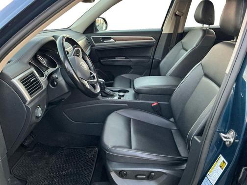 2021 Volkswagen Atlas 2.0T SE w/Technology 4MOTION