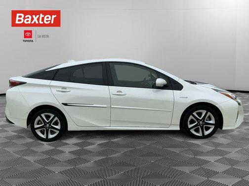 2017 Toyota Prius Four Touring