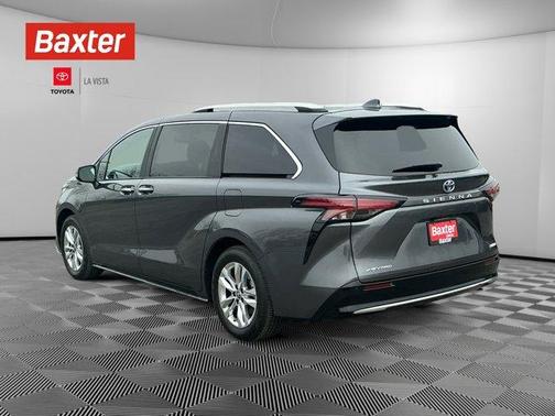 2025 Toyota Sienna Limited