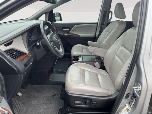 Silver Sky Metallic 2015 Toyota Sienna Limited Premium