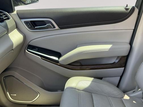 Dark Sapphire Blue Metallic 2019 GMC Yukon Denali