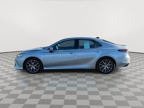 2024 Toyota Camry XLE