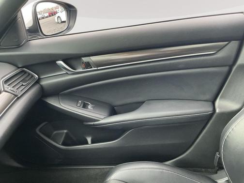 2018 Honda Accord Sport 2.0T