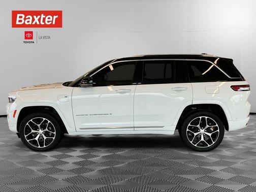2022 Jeep Grand Cherokee 4xe Summit Reserve