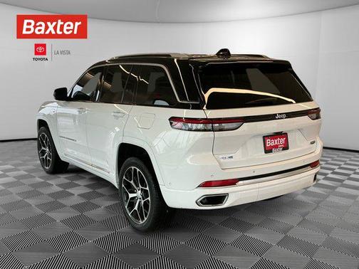 2022 Jeep Grand Cherokee 4xe Summit Reserve