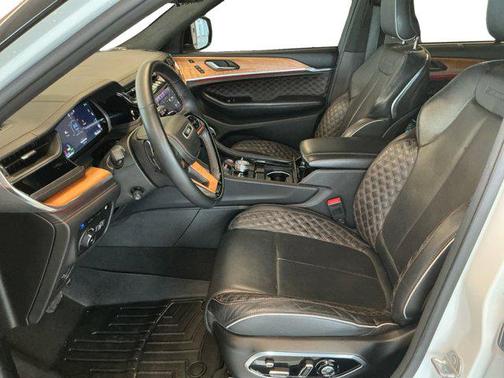 2022 Jeep Grand Cherokee 4xe Summit Reserve