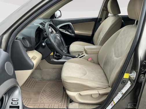 2011 Toyota RAV4 Base