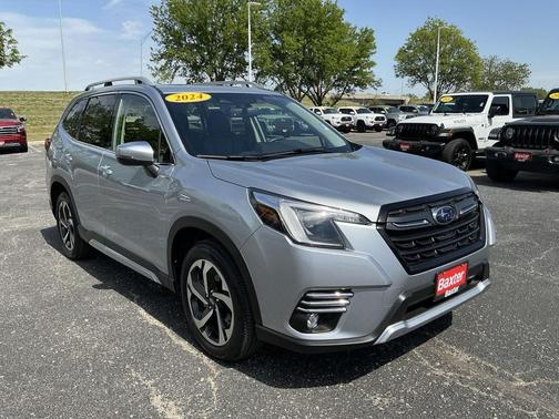 Ice Silver Metallic 2024 Subaru Forester Touring