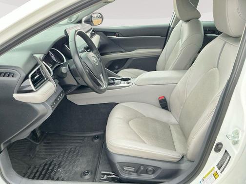 2024 Toyota Camry XLE