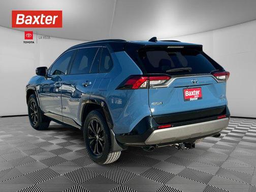 2023 Toyota RAV4 Hybrid SE