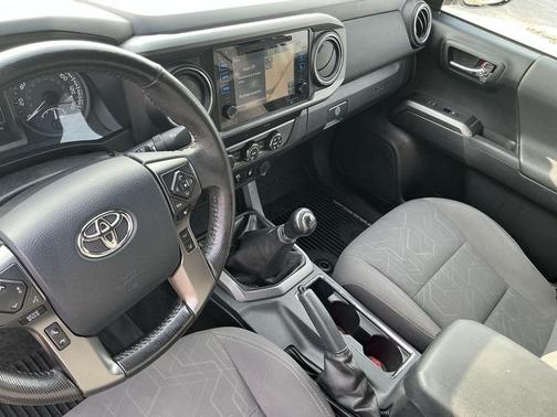 2019 Toyota Tacoma TRD Sport