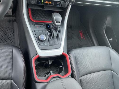 2024 Toyota RAV4 TRD Off Road