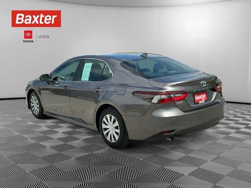 2024 Toyota Camry Hybrid LE
