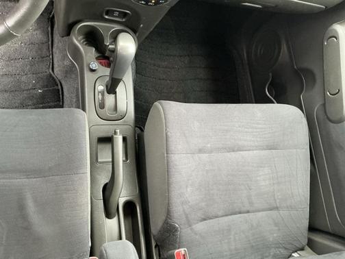 Cayenne Red Metallic 2013 Nissan Cube 1.8 SL