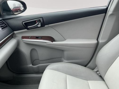 2012 Toyota Camry XLE