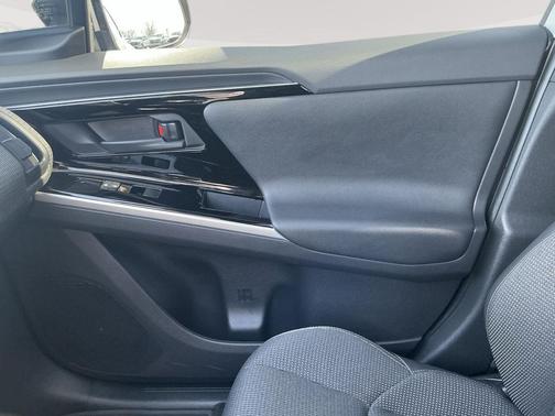 2023 Toyota bZ4X XLE