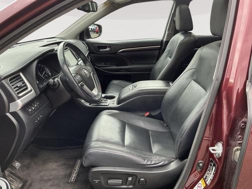 2016 Toyota Highlander Hybrid Platinum