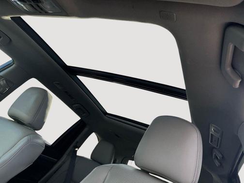 2019 Toyota Highlander Limited Platinum